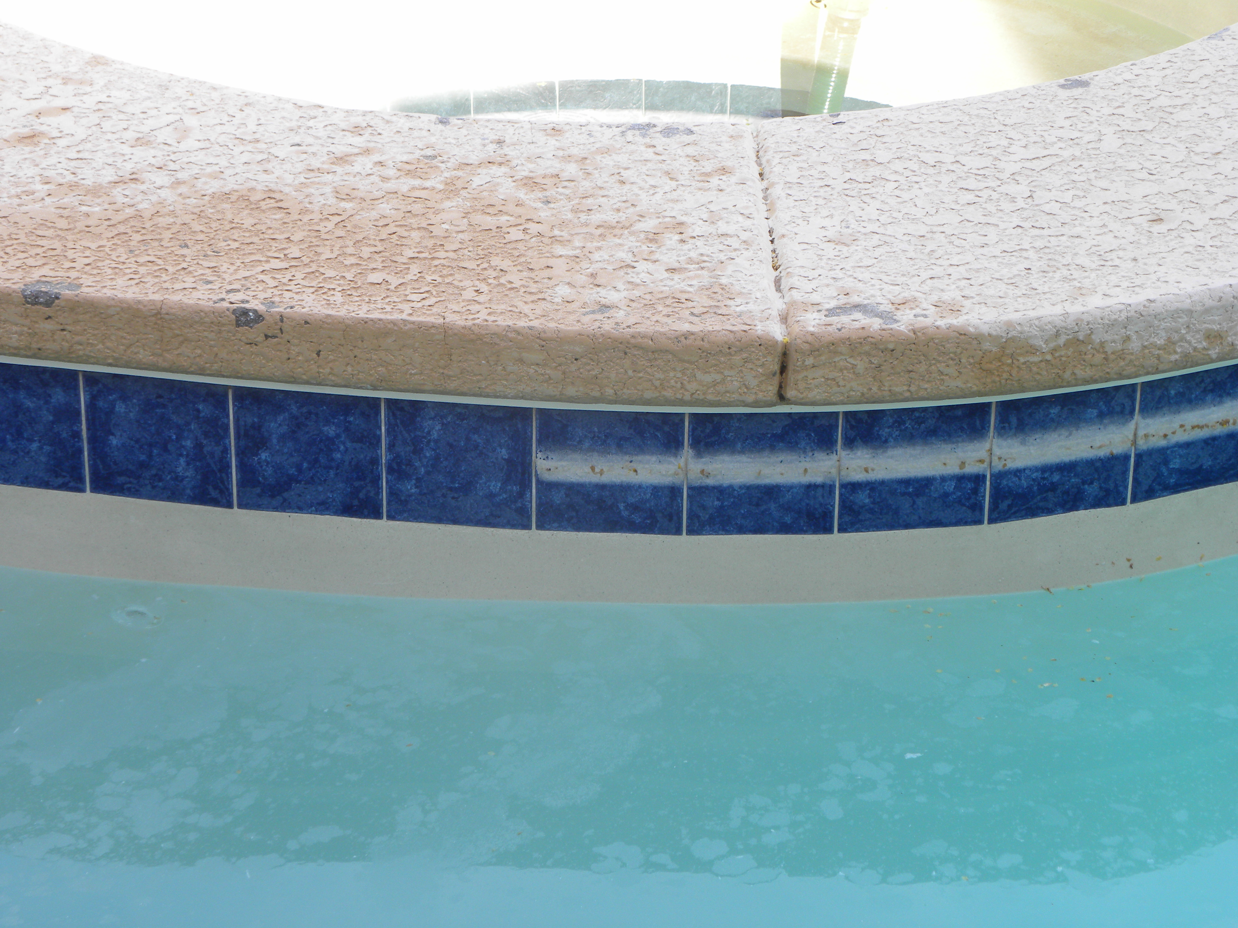 Pool Tile Cleaning in Tucson